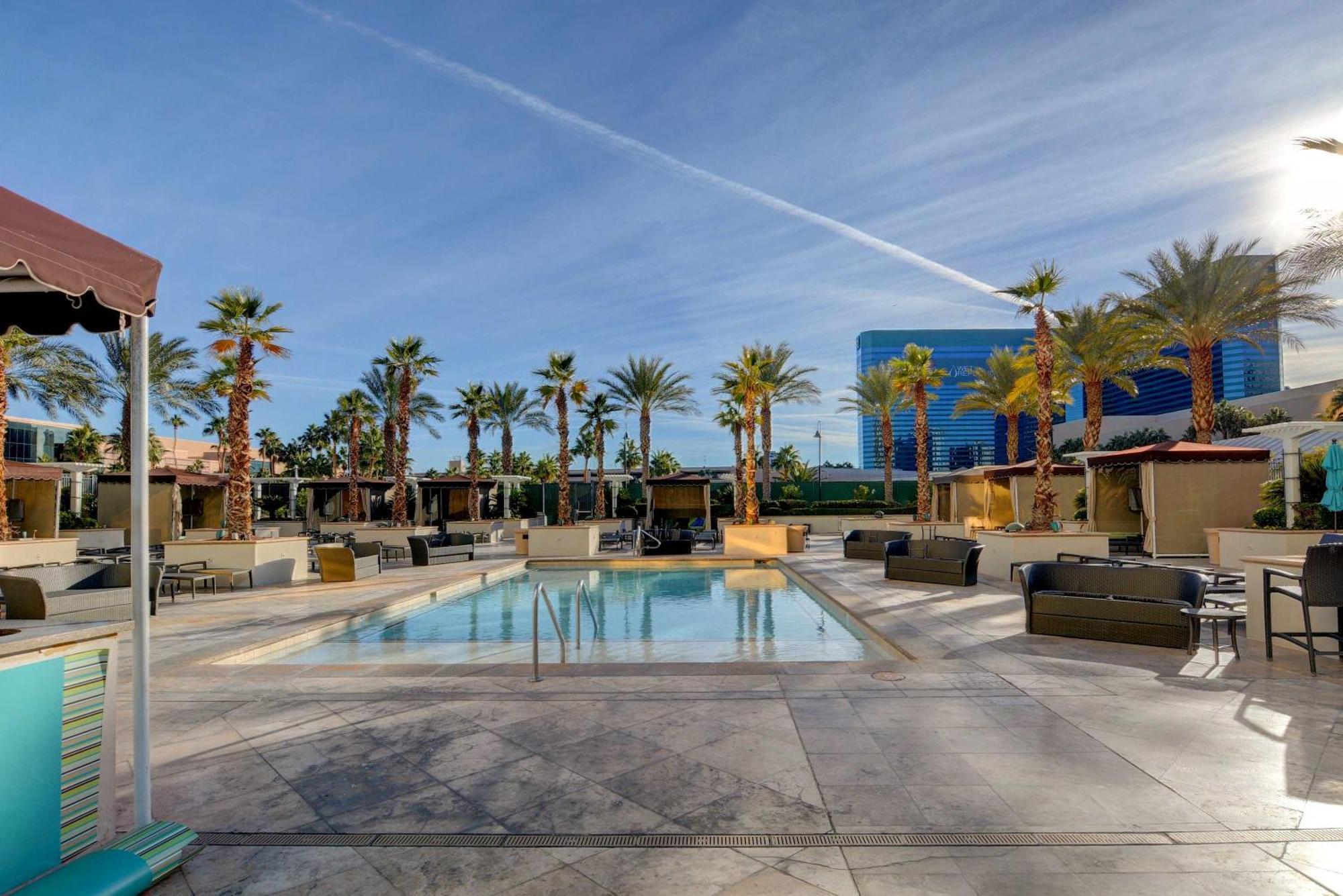 Mgm Signature-25-611 Strip View Jacuzzi Studio Las Vegas Bagian luar foto